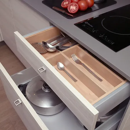 Almirall Apartmán *