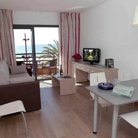 Almirall Apartment Lloret de Mar