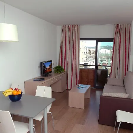 Almirall Apartment