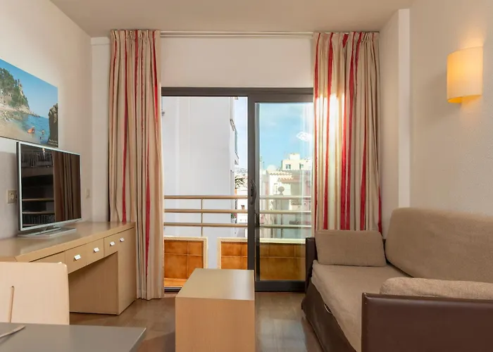 Almirall Appartement *