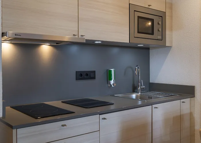 Almirall Appartement *